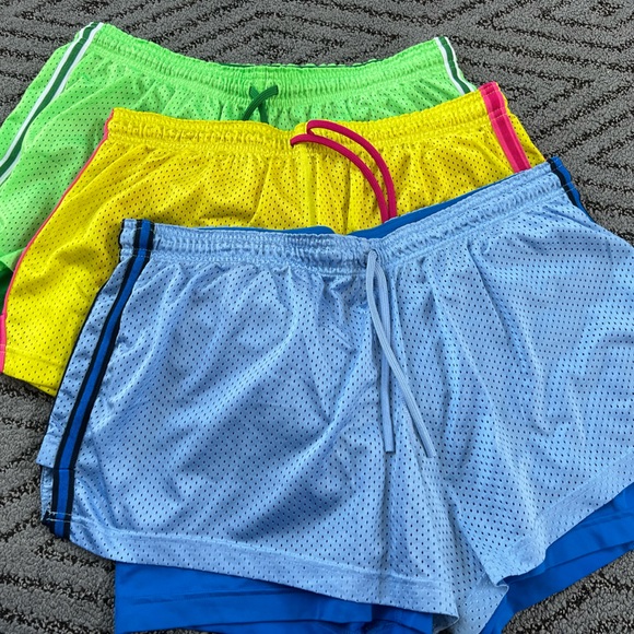 4 pairs of Nike Dri-fit athletic shorts, built in spandex unders XL - Picture 3 of 5
